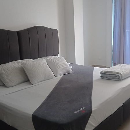 Hotel Jardin Plaza By Sgh Cali Bagian luar foto