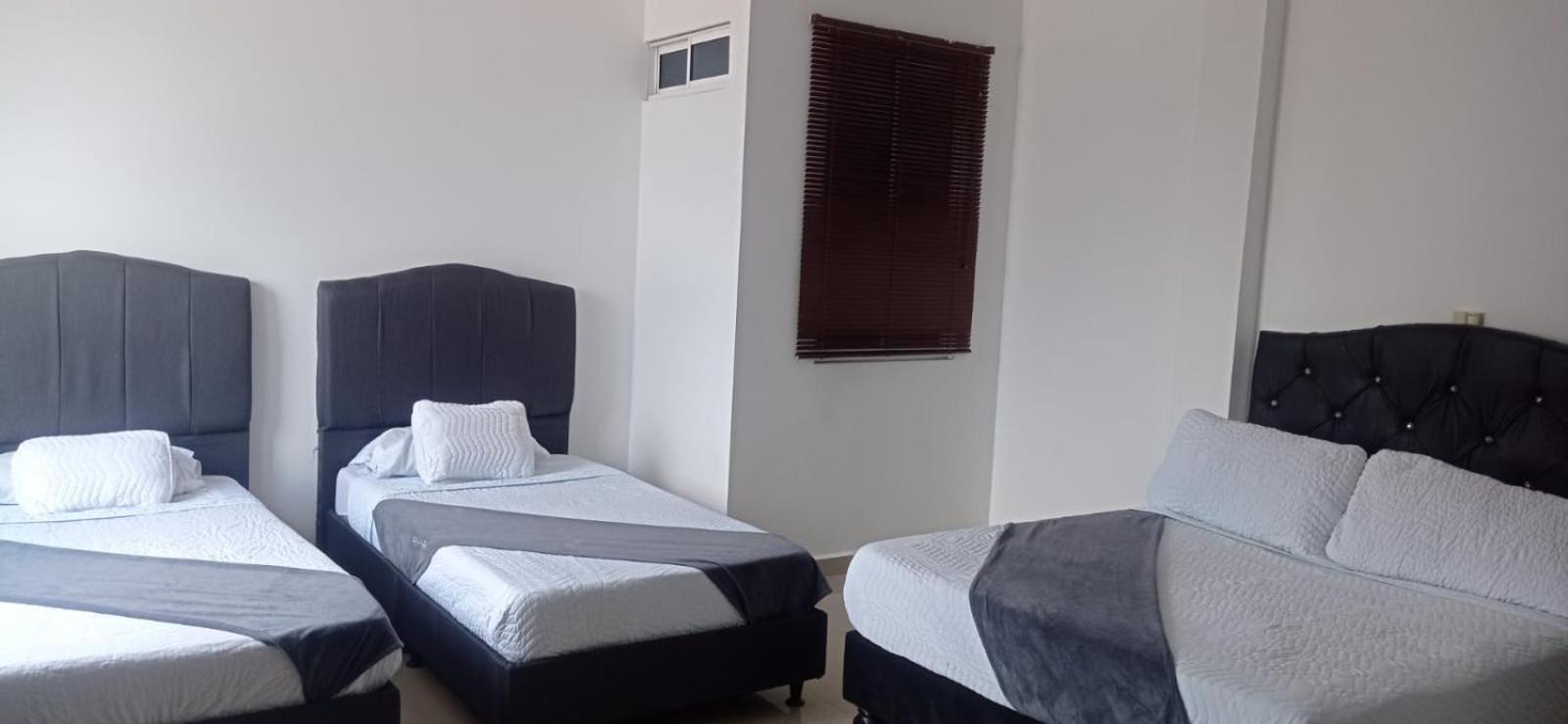 Hotel Jardin Plaza By Sgh Cali Bagian luar foto
