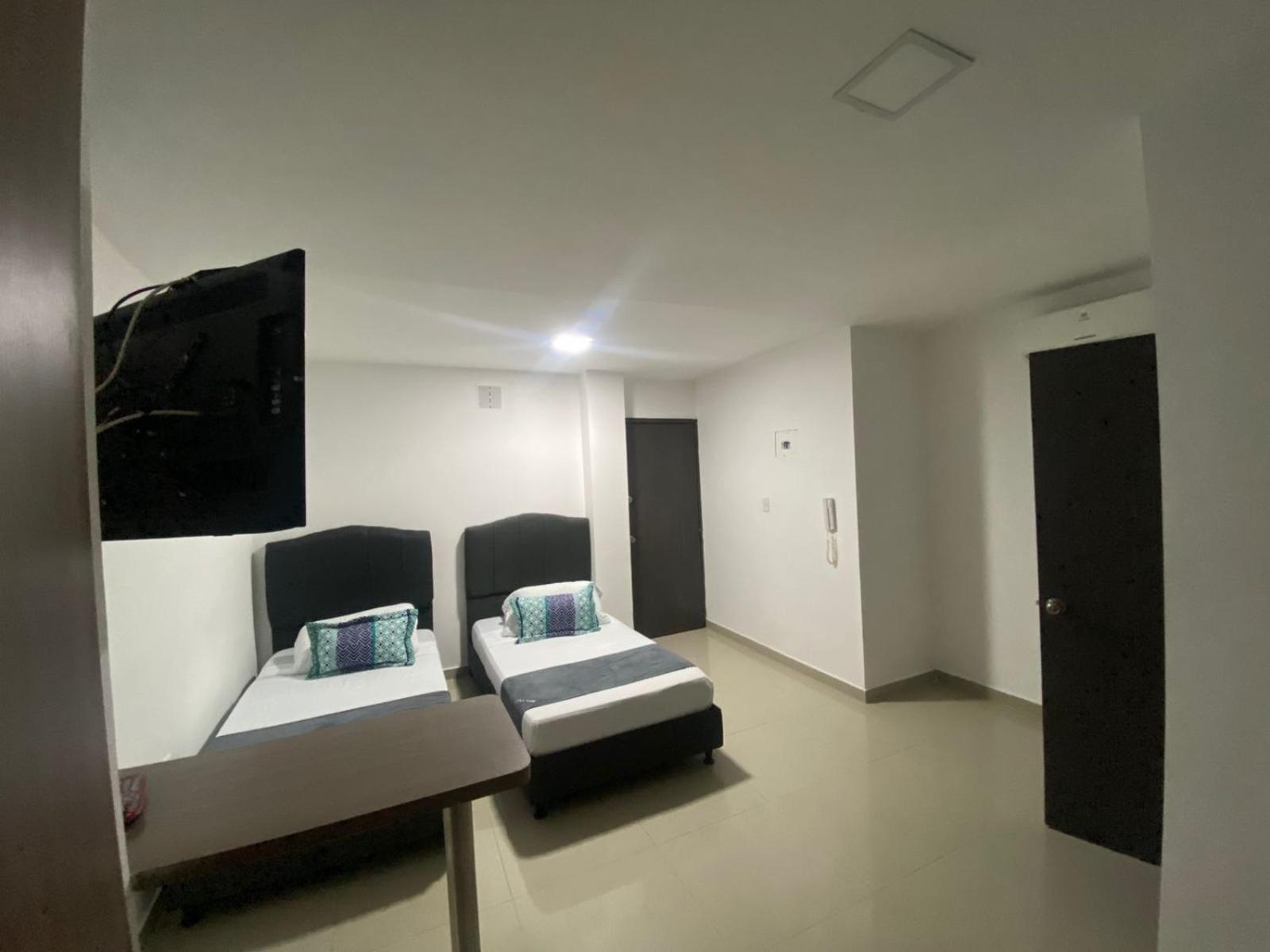 Hotel Jardin Plaza By Sgh Cali Bagian luar foto